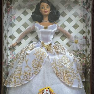 Barbie Club Wedding Doll Set - Pink and White